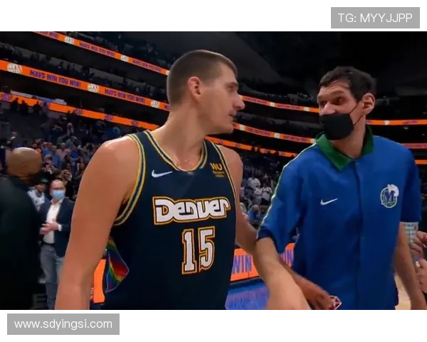 东契奇伤退里夫斯35分湖人险胜